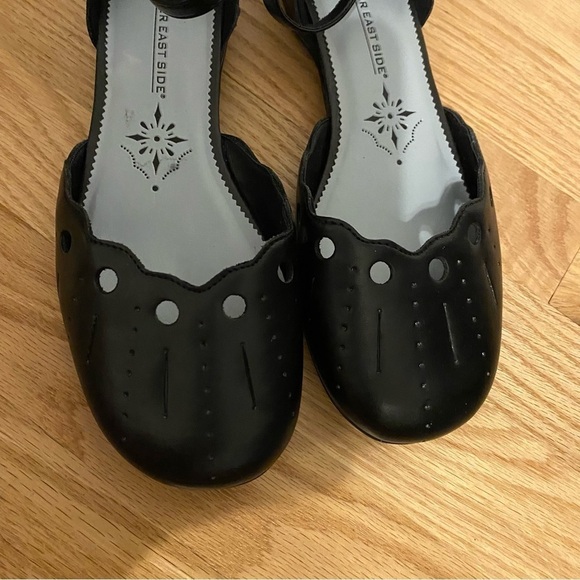 Vintage Lower East Side Black Shank Flats Sz 9 Cut Out Scalloped Edge - Picture 3 of 7